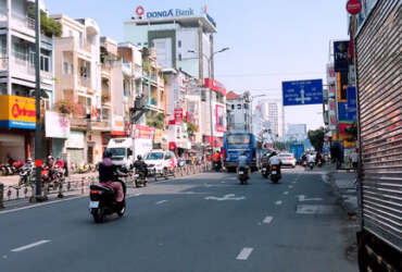 Bán nhà mặt tiền đường Phan Đăng Lưu, quận Bình Thạnh